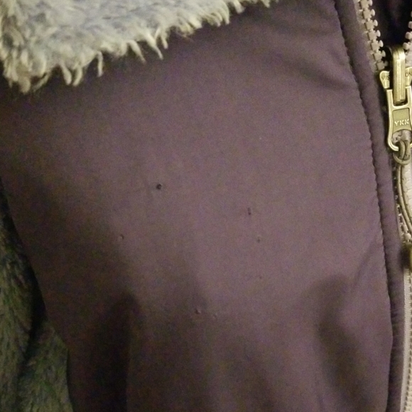The North Face lavender/purple jacket - Picture 3 of 8